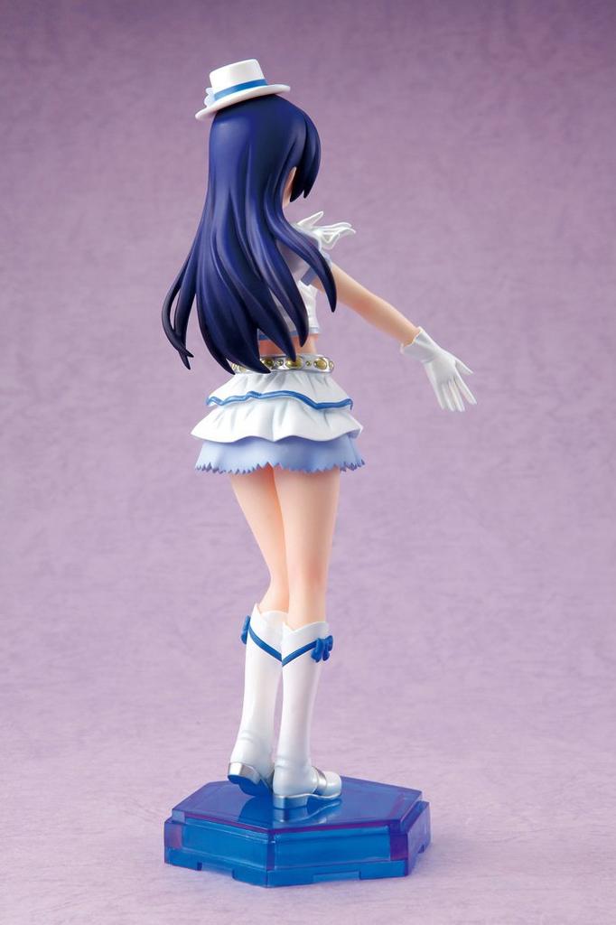 Love Live Sonoda Umi LoveLive First Fan Book Ver. (110 scale painted finished figure)