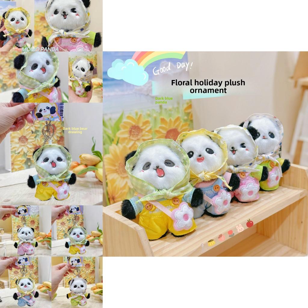 Sleutelhanger met panda-hoofddoek en pluche design, modieus voor kinderen en verzamelaars.