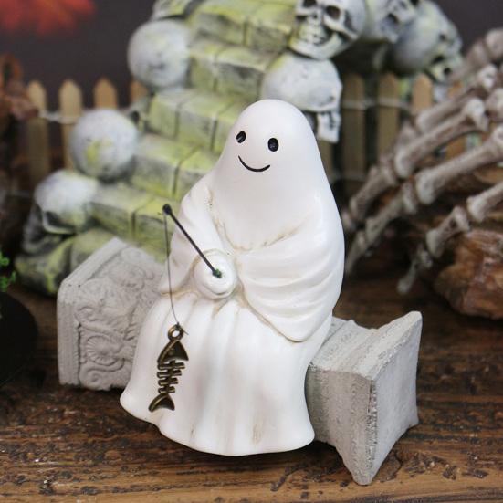 Halloween Sculpture Synthetic Resin Skeleton Fisherman Statue Mini Ghost Fishing Pond Garden Decoration