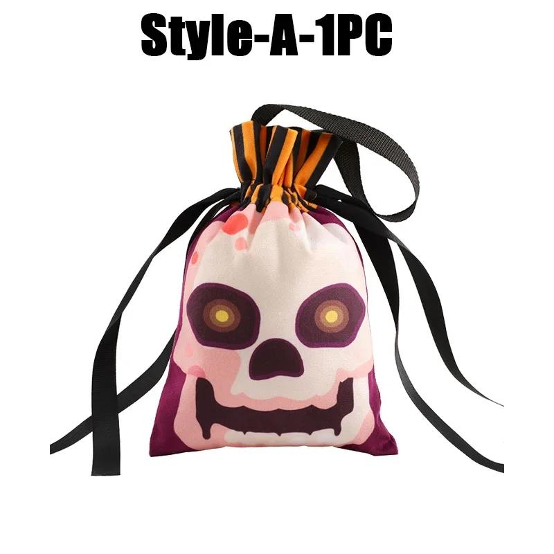 

Bulk Halloween Candy Bags Pumpkin Drawstring Snack Bags Small Trick or Treat Favors for Kids Classroom Party Supplies