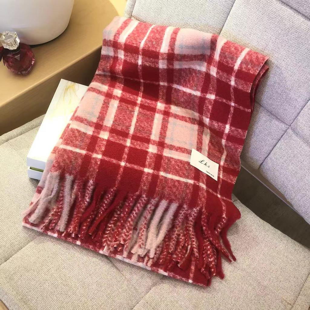 Korean version of the new plaid scarf imitation cashmere fringed shawl autumn and winter couple atmosphere warm and thickened scarf