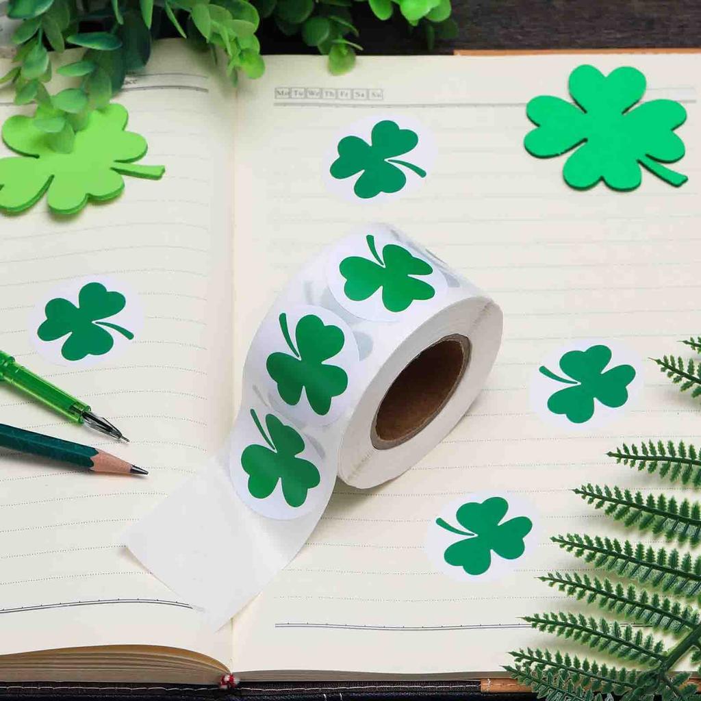 St. Patrick'S Day Sticker Roll Irish Clovers Sticker Roll 3 Leaf Clovers Sticker For Bag Box 500pc Day Stickers