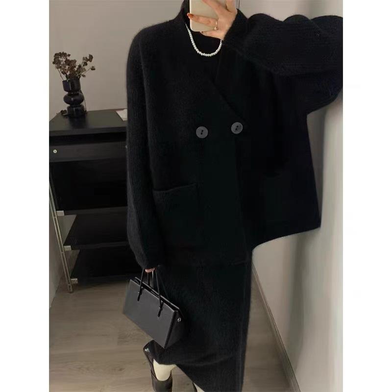 

Кардиган трикотажный с мягким характером женский осенне-зимний новый дизайн чувство свободный и ленивый V-образный вырез свитер куртка топ one size fits all чёрный