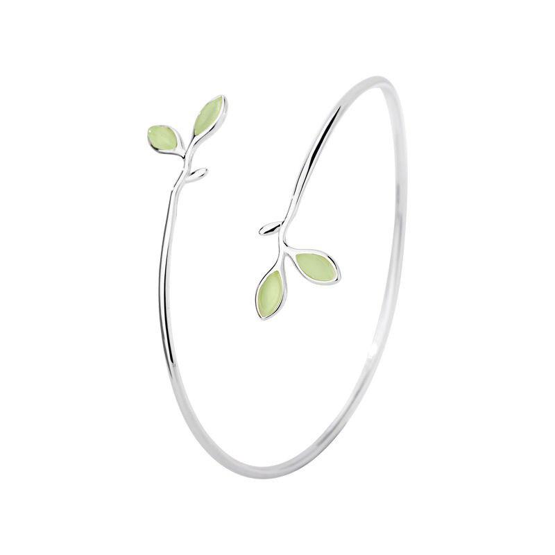 Einfacher grüner Blattarmreif Japanische Serie Süß Minimalistisch Damenmode Vielseitig Öffnung Verstellbares Armband Schmuck Großhandel
