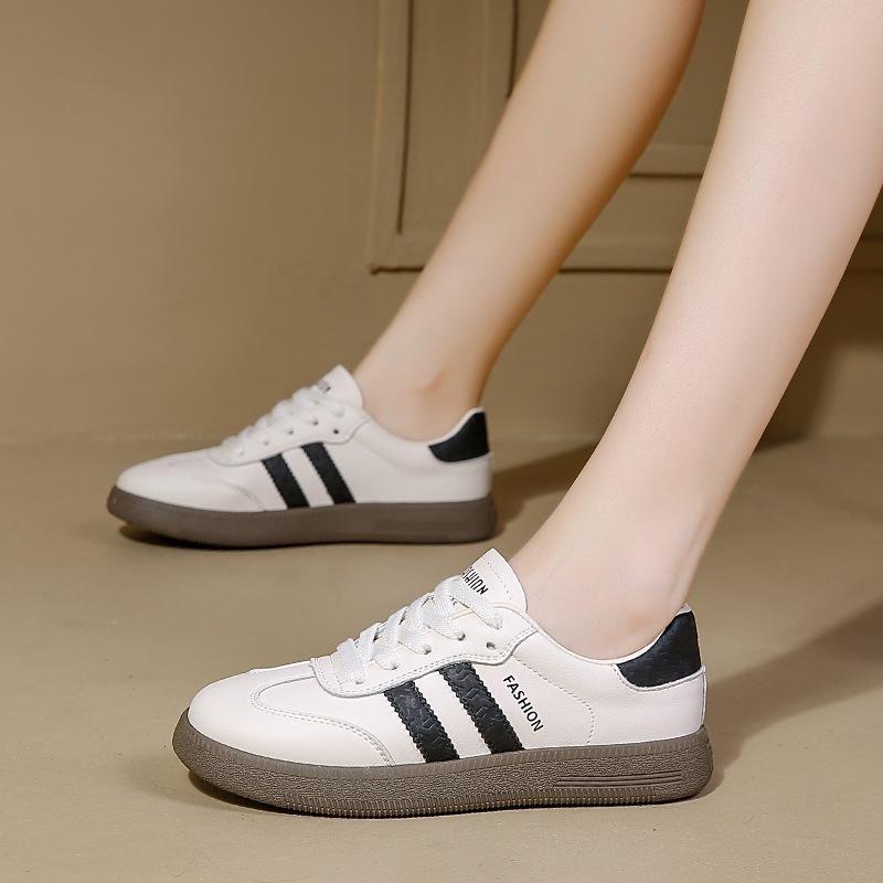 Women's Shoes Little White Shoes Girls Versatile Spring and Autumn Flat Thick Soles Summer New Orders Surge Leisure Sports