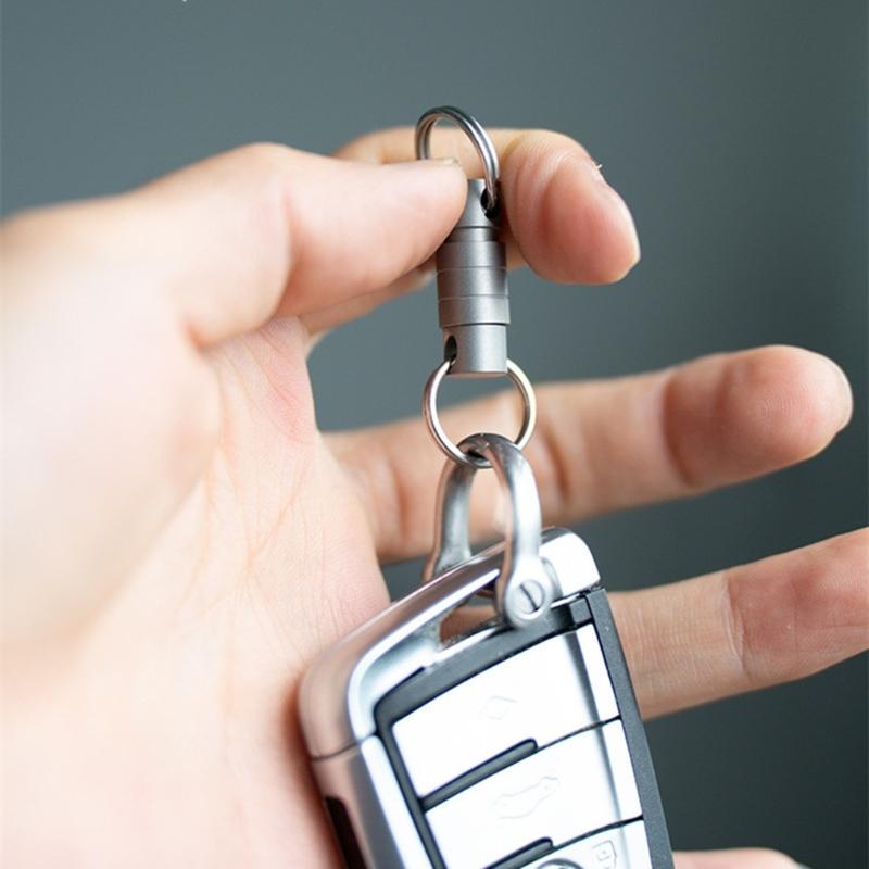 Quick Releasing Keychain Outdoor Attachments Clip Craft Carabiner Accessories for Outdoor Activity Enthusiasts Gifting