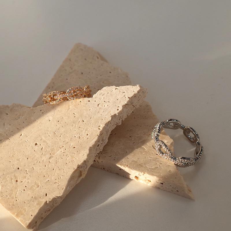 

Gold-Plated Sterling Silver Full Diamond Chain Ring for Women - High-End Fashion Design US Size 9