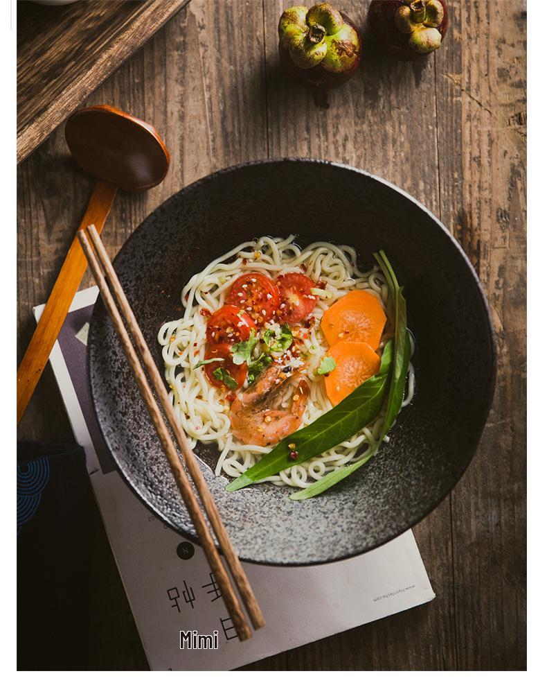 Japanese-Style Ceramic Ramen Bowl - Large Retro Conical Hat Design for Soup, Salad, and Noodles