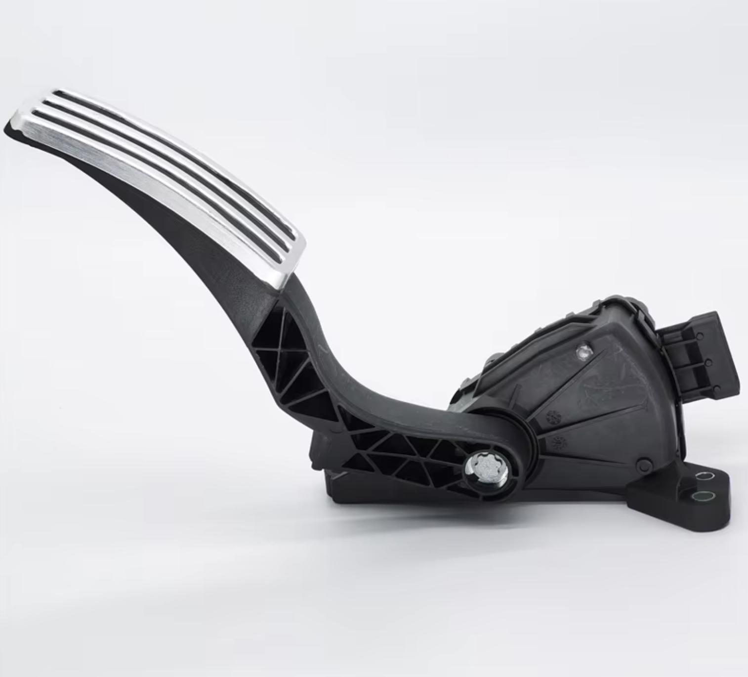 

NIssan 18002-JF00A R35 GT-R Accelerator Pedal Assy OEM Genuine Car Parts Japan