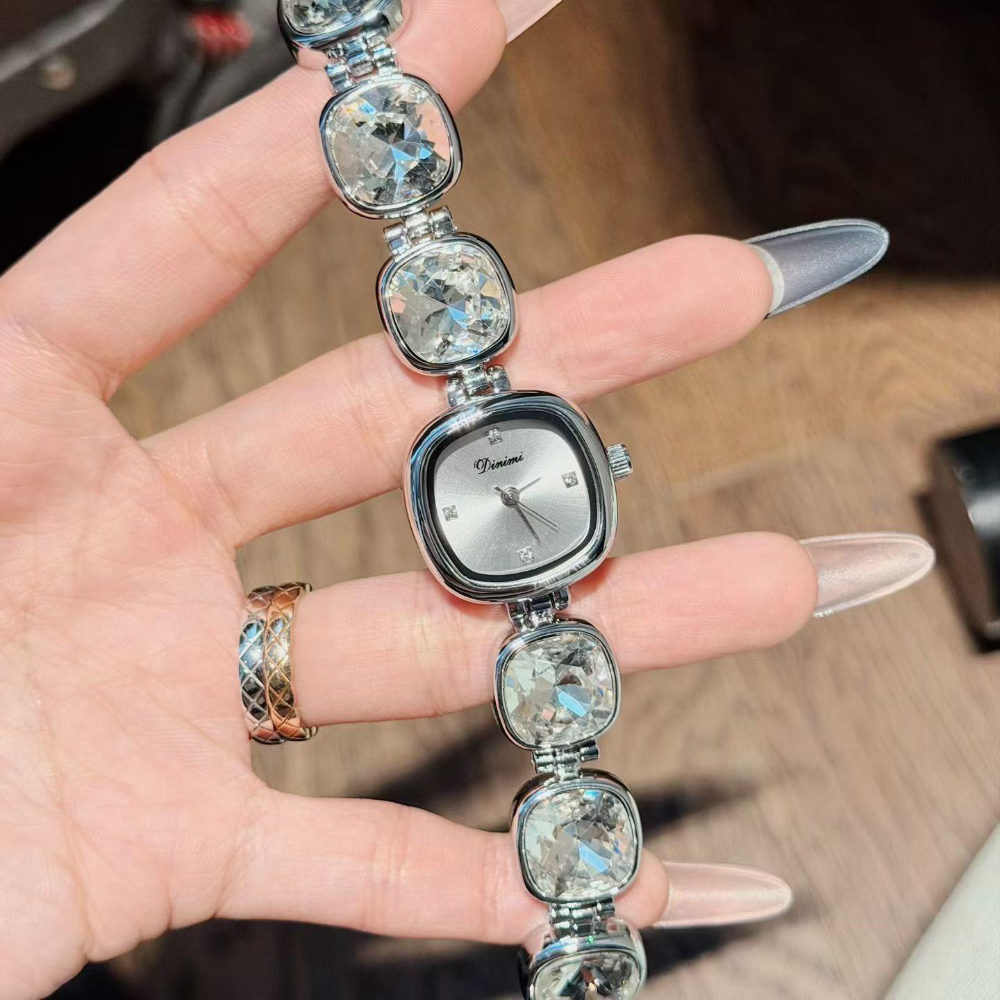 Crystal Bracelet Watch Ladies Big Diamond Women s Watch Premium Watch 66018