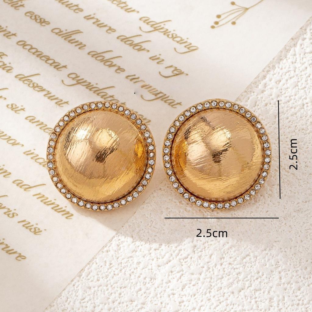 Diamond Round Smooth Stud Earrings Simple Atmosphere Earrings Design Sense Personality Light Luxury Earrings