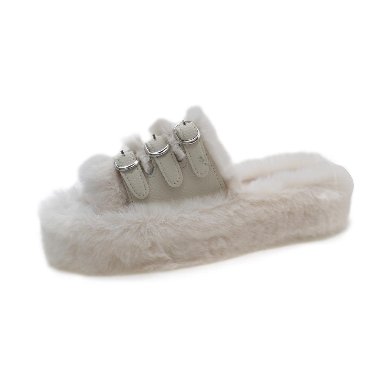 мода 2024 Меховые шлепанцы на массивной платформе Женские Осенние Меховые Уличные — фото 8