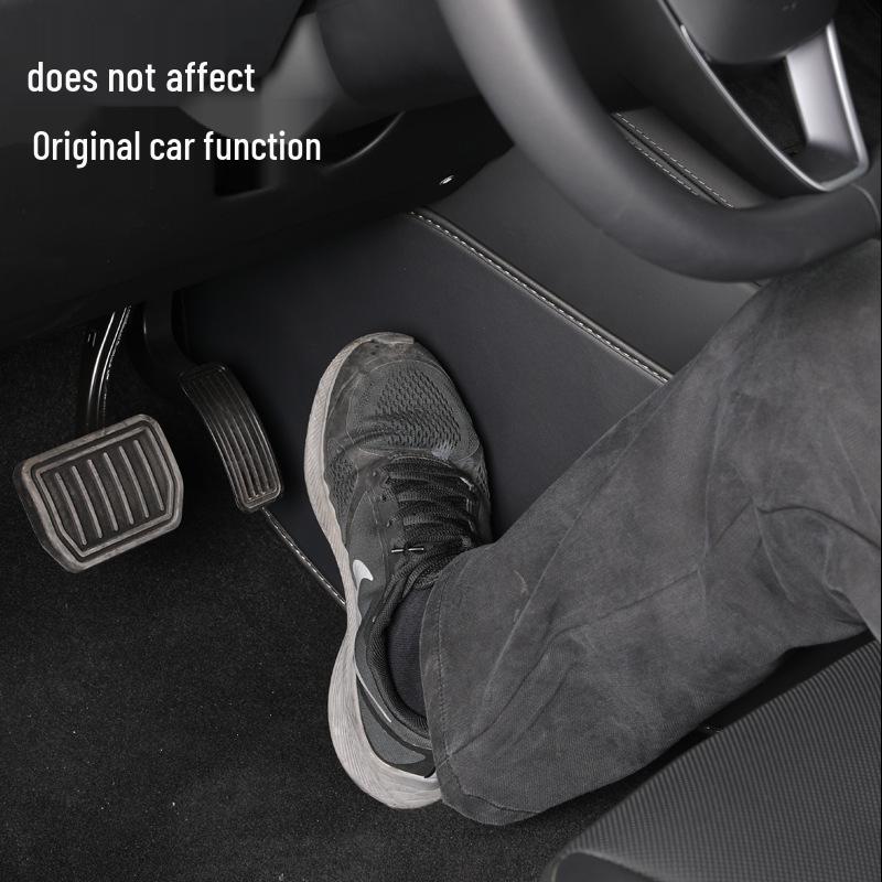Tesla Model Y/Version 3 Center Console Anti-Kick PU Leather Protection Pad