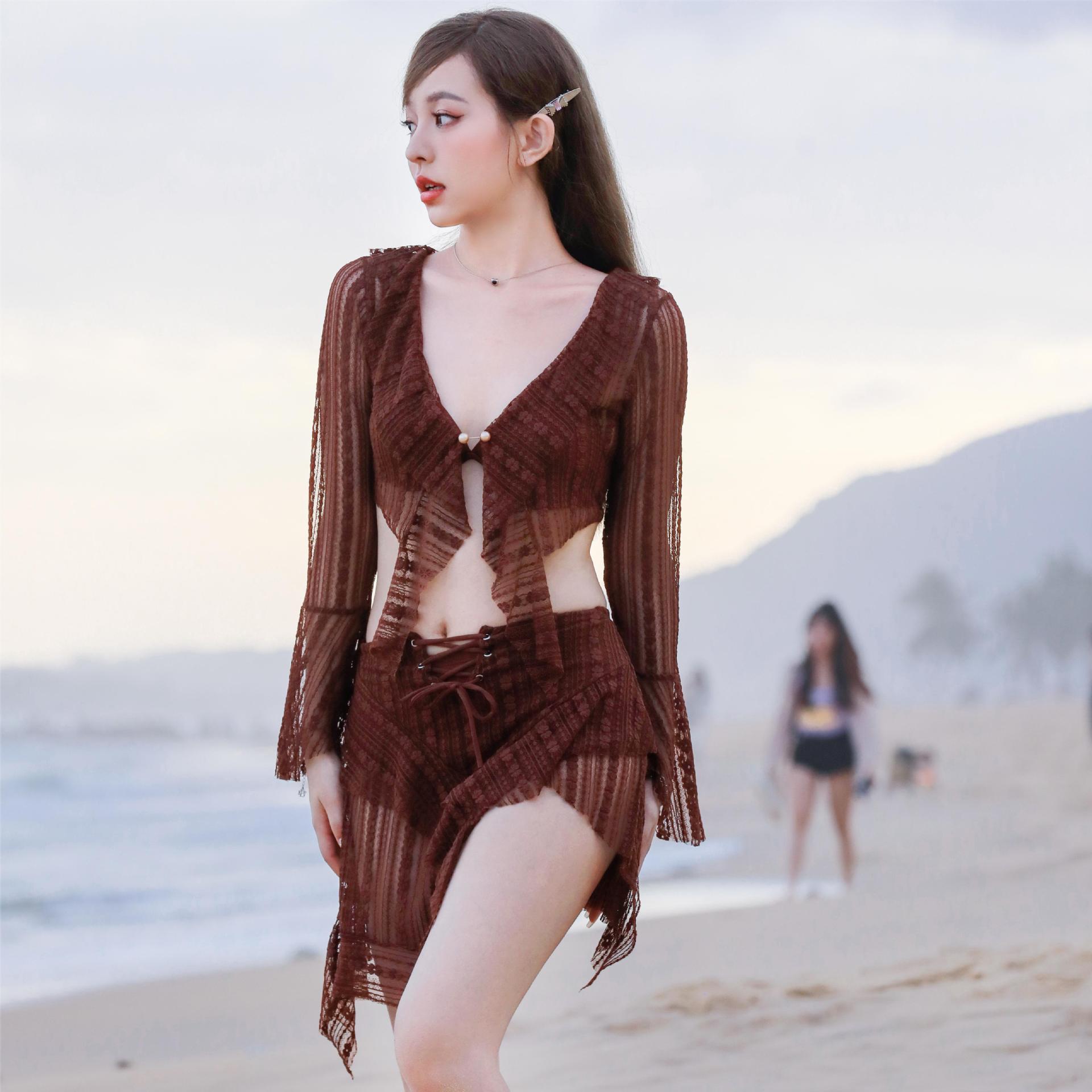 

Кружевное бикини-тройка в сказочном стиле с вуалью - Женский купальник M кофейный