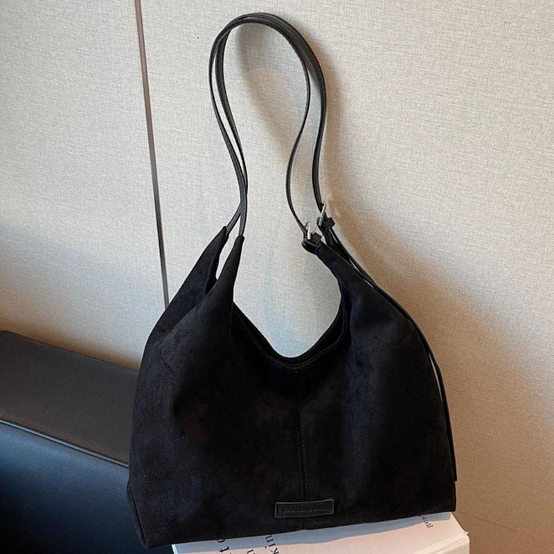 

Stylish and large-capacity high-end underarm bag women s bag new simple tote bag versatile messenger bag чёрный