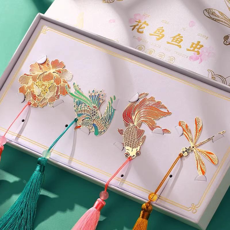 Elegant Chinese Style Metal Bookmark with Tassel and Engraving - Perfect as a High-End Gift