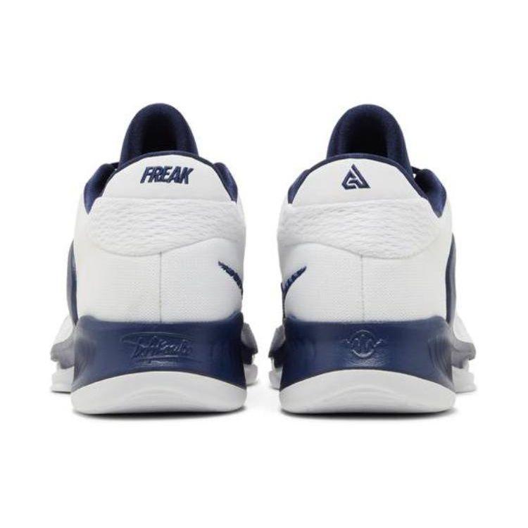 Nike Sneakers Uomo Zoom Freak 4 TB Blu Notte Bianco DX6652-401