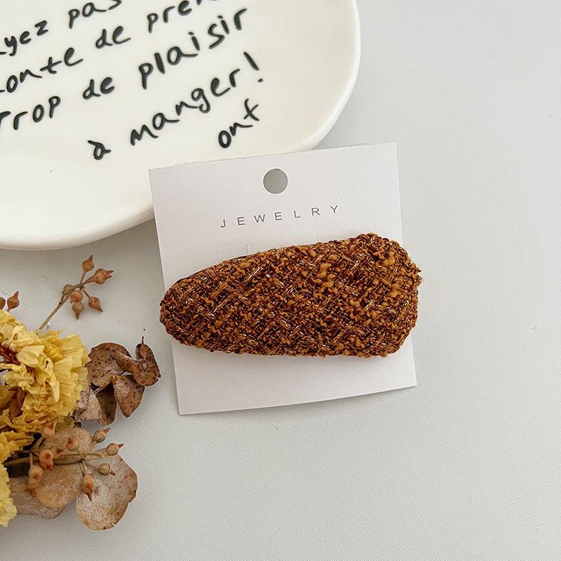 

Заколки Классический аксессуар для волос Шпилька Bb Зажим сбоку Заколка Стиль Wild Maillard Style 7*3cm