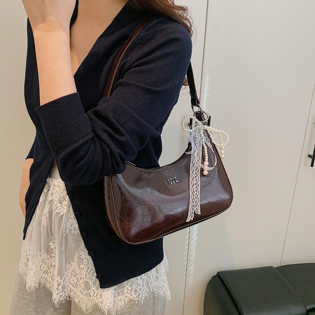 Urban Minimalist Pu Underarm Bag With Spliced Design For Daily Use