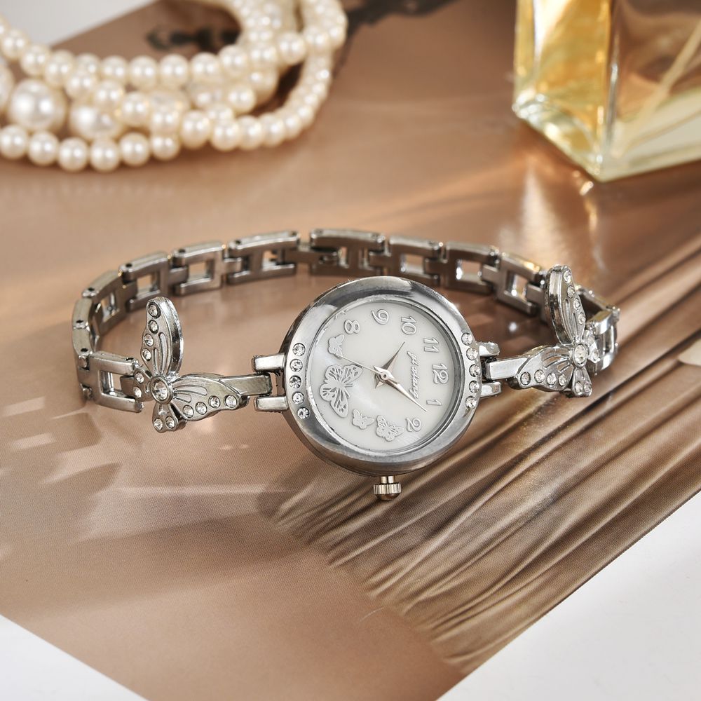 Quartz Butterfly Watch for Women Wristwatch Bracelet Watches for Ladies Dial Female Clock