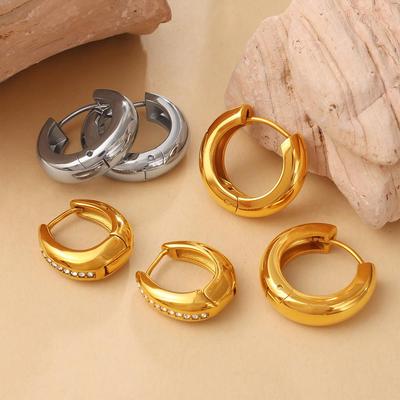 Boucles d'oreilles géométriques en strass européennes et américaines: Mode Chic, Décontractée, Haut de Gamme pour Femmes