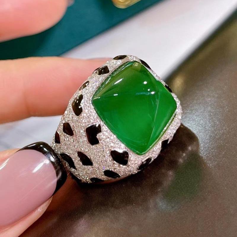 

Royal Sapphire Overbearing Red Diamond Leopard Big Sugar Tower Emerald 17 Carat Luxury Full Diamond Open Ring opening adjustable