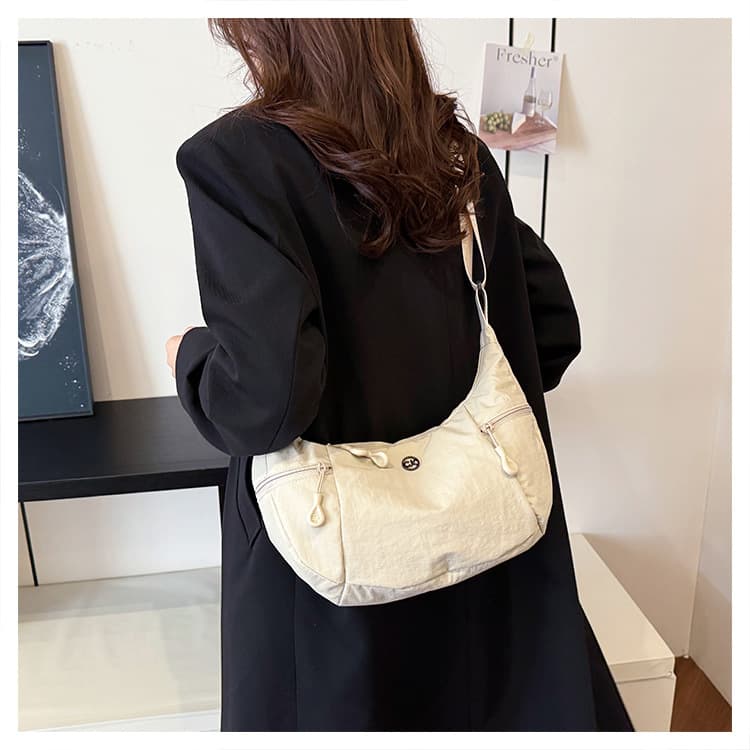 New women's croissant cross shoulder dumpling bag