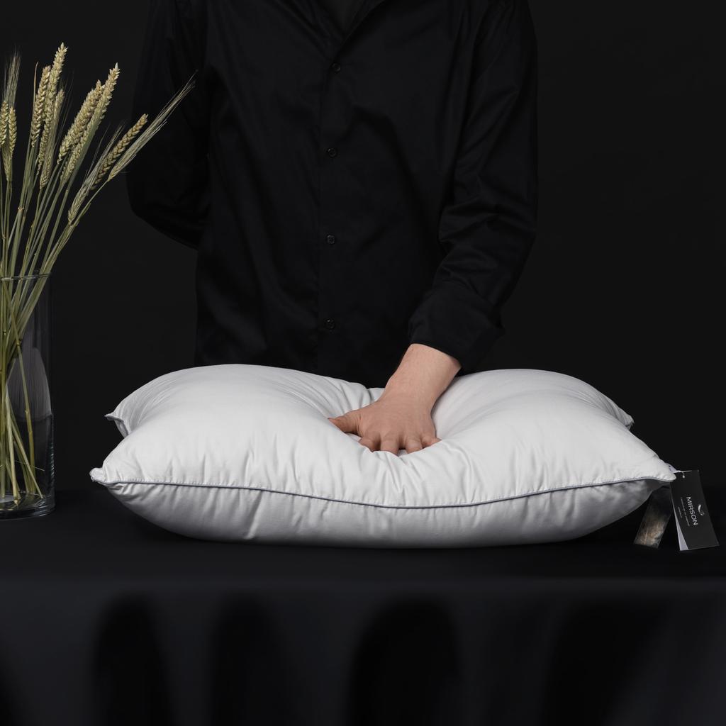 Polyester (Anti-Allergen) Pillow Silver Cloud №1010 100% Cotton, 100% Polyester Filling. Medium.