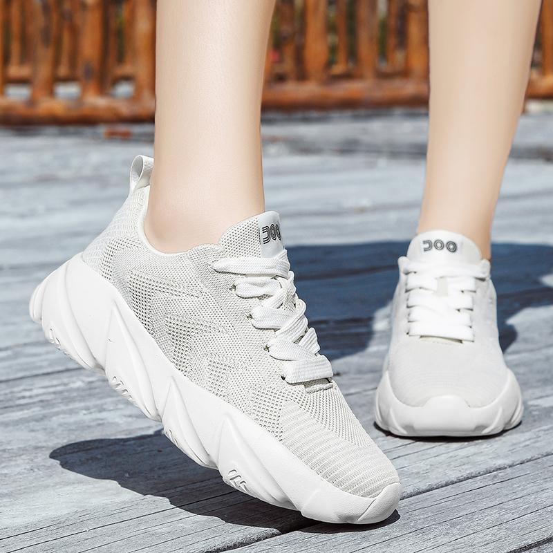 Fashion New Man Shoes Breathable Casual Sneakers Summer White Running Women Lightweight Soft Sports Shoe for Male Large Size 35-46