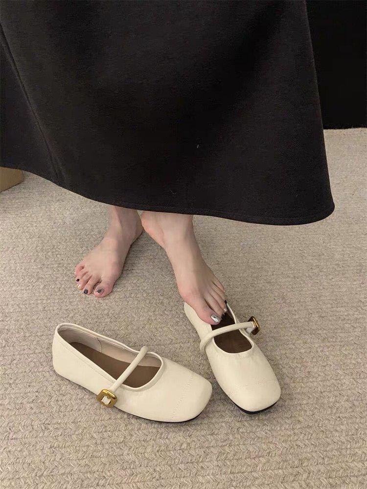 Black French Square Head Light Mouth Flat Sole Shoes Women's 2025 New Summer Small Fragrant Mary Jane Shoes Breathable Apricot