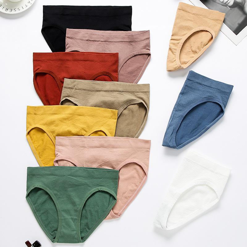 Women's Seamless Plus Size Comfortable Mid-Rise Breathable Cotton Hip-Lifting Panties