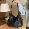 New Trendy and Fashionable Retro Tote Bag Underarm Bag Korean Niche Large Capacity Portable Crossbody Commuting Bag for Women