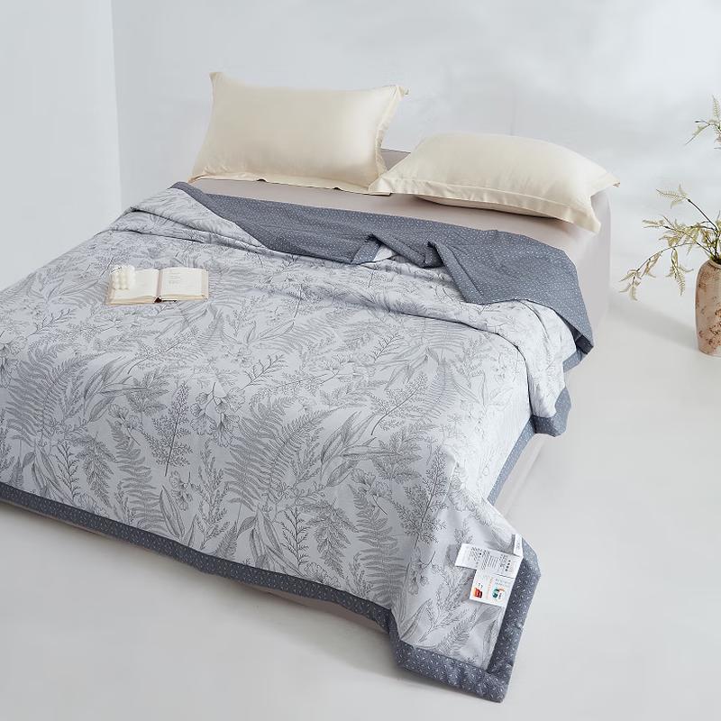 Anna & Elsa Printed Cotton Summer Quilt
