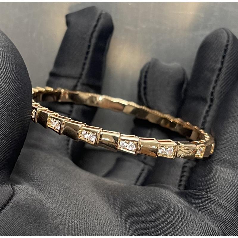 Snake Bone Beimu Circular Bracelet, Light Luxury, Fashionable, High End, Men's and Women's Temperament Bracelet