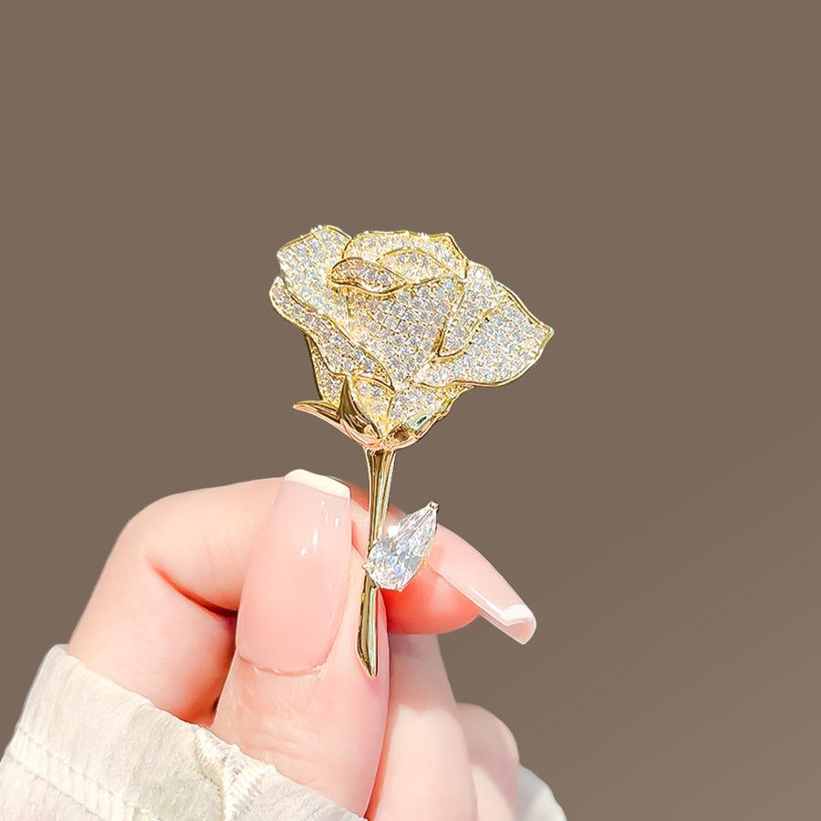 Elegant Wheat Ear Alloy Brooch: High-Grade Pin for Coats and Suits