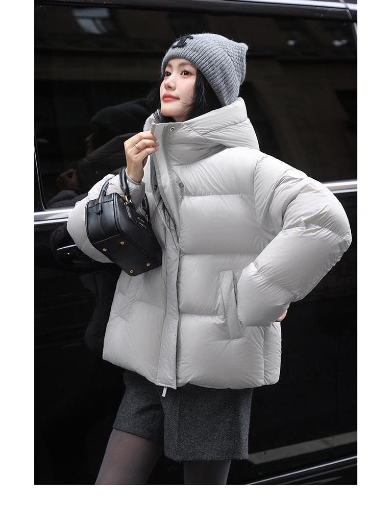 Women's 2025 Snow Mountain Black Cloud Puffer Jacket: New Thickened Short Winter Streetwear Fashion