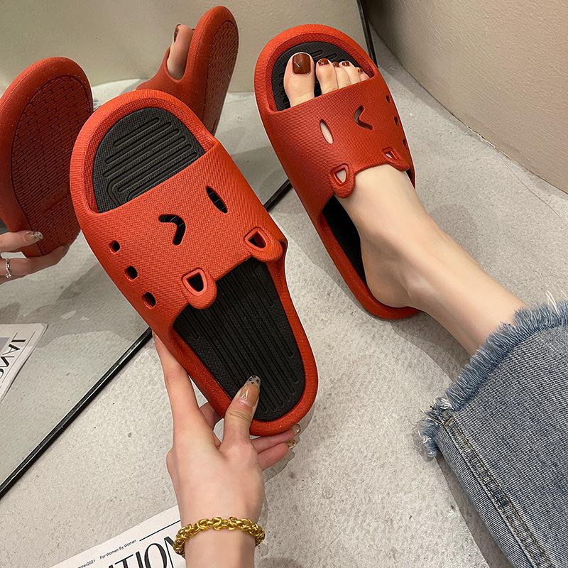 Cute Cartoon Slippers Women Summer New Fashion Indoor Sandals For Men Outdoor Open Toe Slides Home Couple Non -Slip Shoes