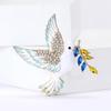 Pigeon Brooch Fashion Accessory Women Bird Wing Brooch Pin Sparkling Rhinestone Pigeon Corsage Retro Style Clothing Accessories