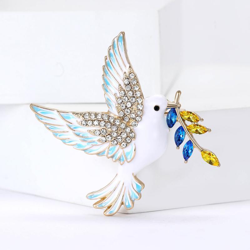 Pigeon Brooch Fashion Accessory Women Bird Wing Brooch Pin Sparkling Rhinestone Pigeon Corsage Retro Style Clothing Accessories