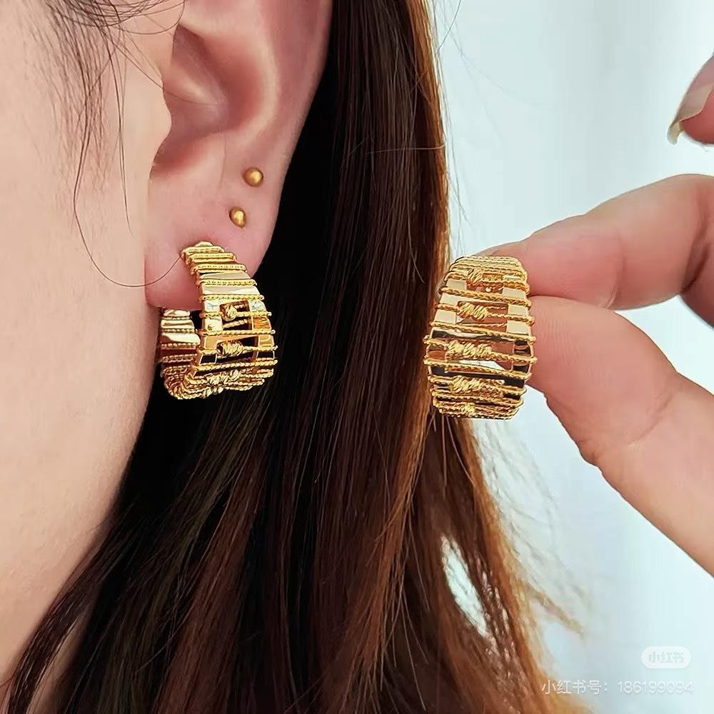 

Copper Plated Real Gold Simple Versatile Cool Style Earrings Fashion Personality Irregular Earrings Temperament Commuting