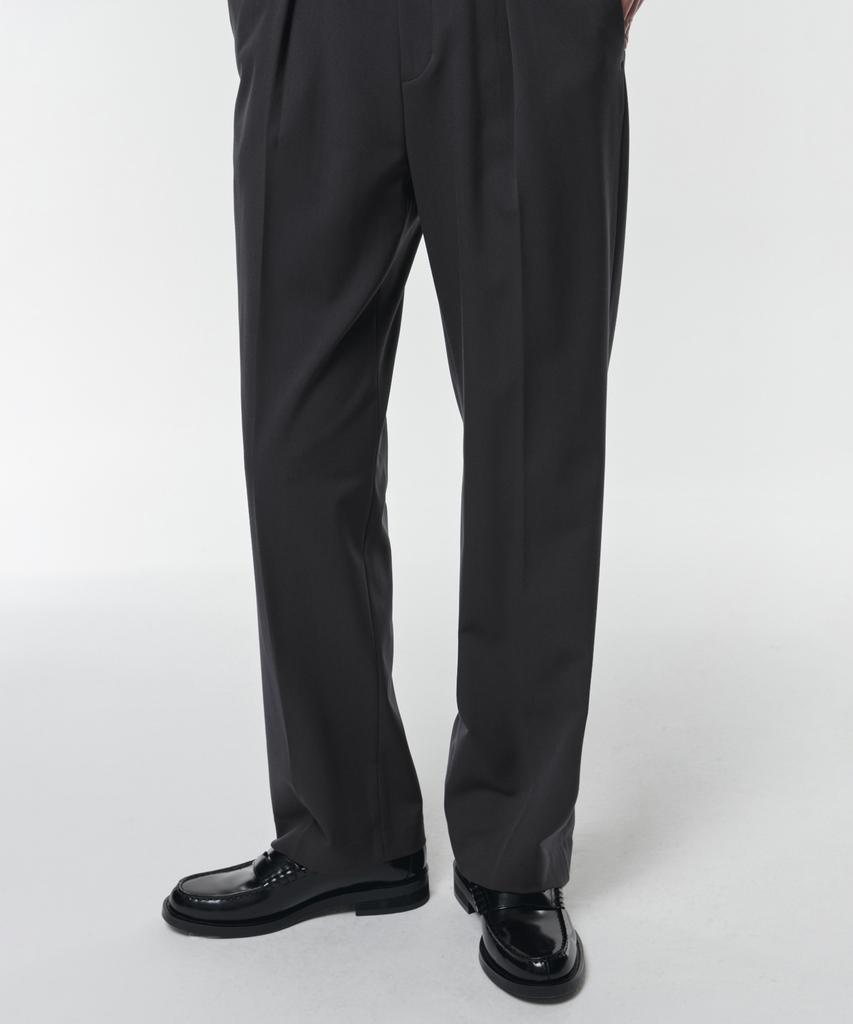 MUSINSA STANDARD Reverse One-Pleat Wide Hidden Banding Slacks [Gunmetal]