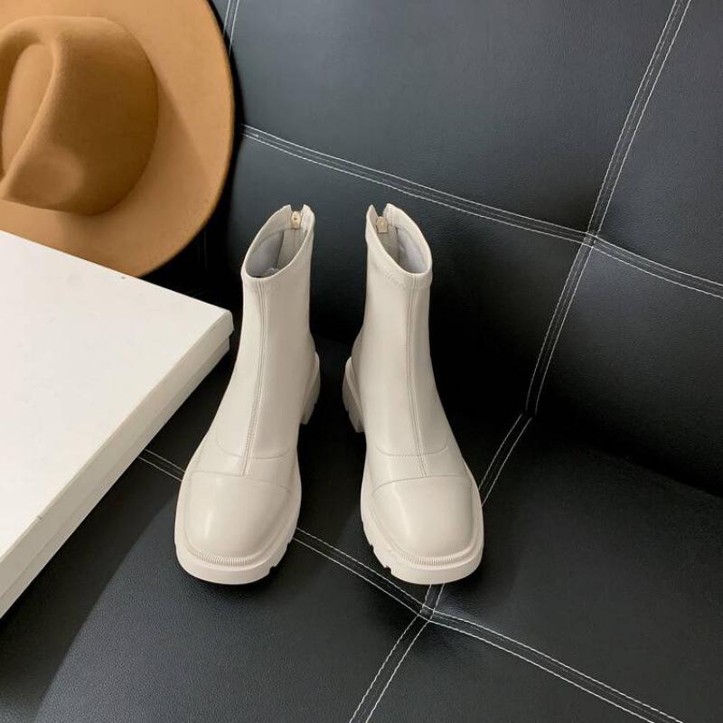 Autumn and Winter Women's Round Head Leather Martin Boots Solid Color Medium Heel Large Size Women's Boots Square Heel Comfortable Back Zipper Medium