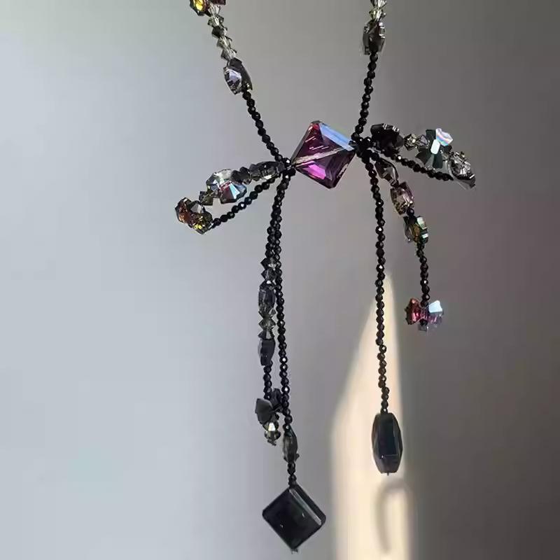 Mörkt glasbåge pärlfransad halsband temperament högklassig nyckelbenskedja nisch mångsidiga modeaccessoarer