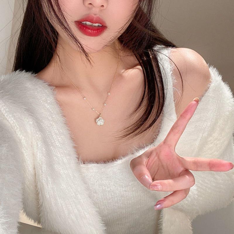 Pearl Camellia Necklace Women's Niche Sweater Collarbone Chain Design Sense Advanced Trendy Frigid Wind Neck Chain