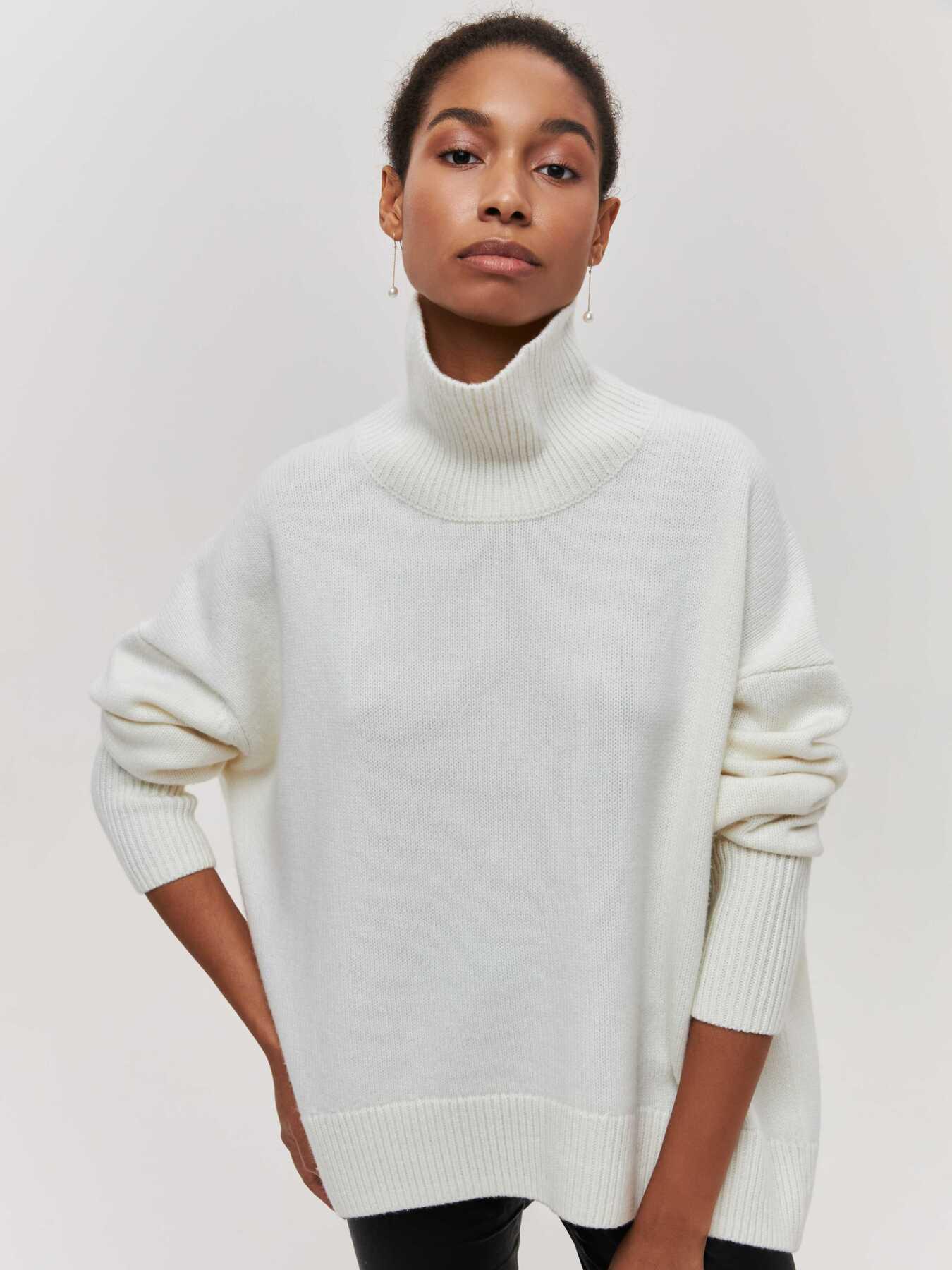 

Women s Loose Half-High Neck Sweater - Autumn/Winter European & American Style Large білий