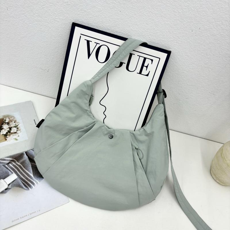Trendy Nylon Dumpling Bag Horn Yoga Bag Women's Commuter Simple Shoulder Bag Messenger Bag Moon Bud Bag