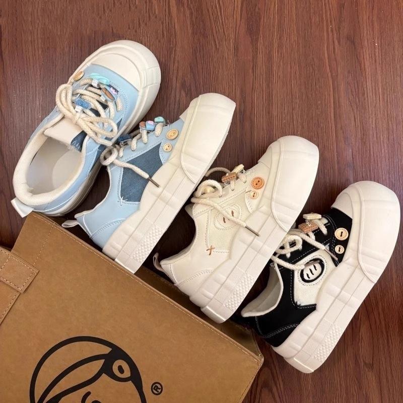 

Little white shoes women s shoes casual sports breathable versatile white big head platform canvas shoes board shoes 2024 early autumn shoes 35 чорний