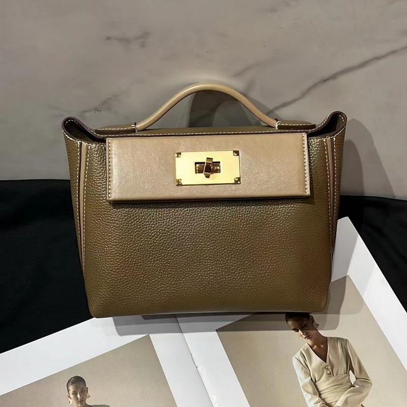 2026 new leather women's bag first layer cowhide Fubao leather briefcase  2424 gold buckle portable messenger bag