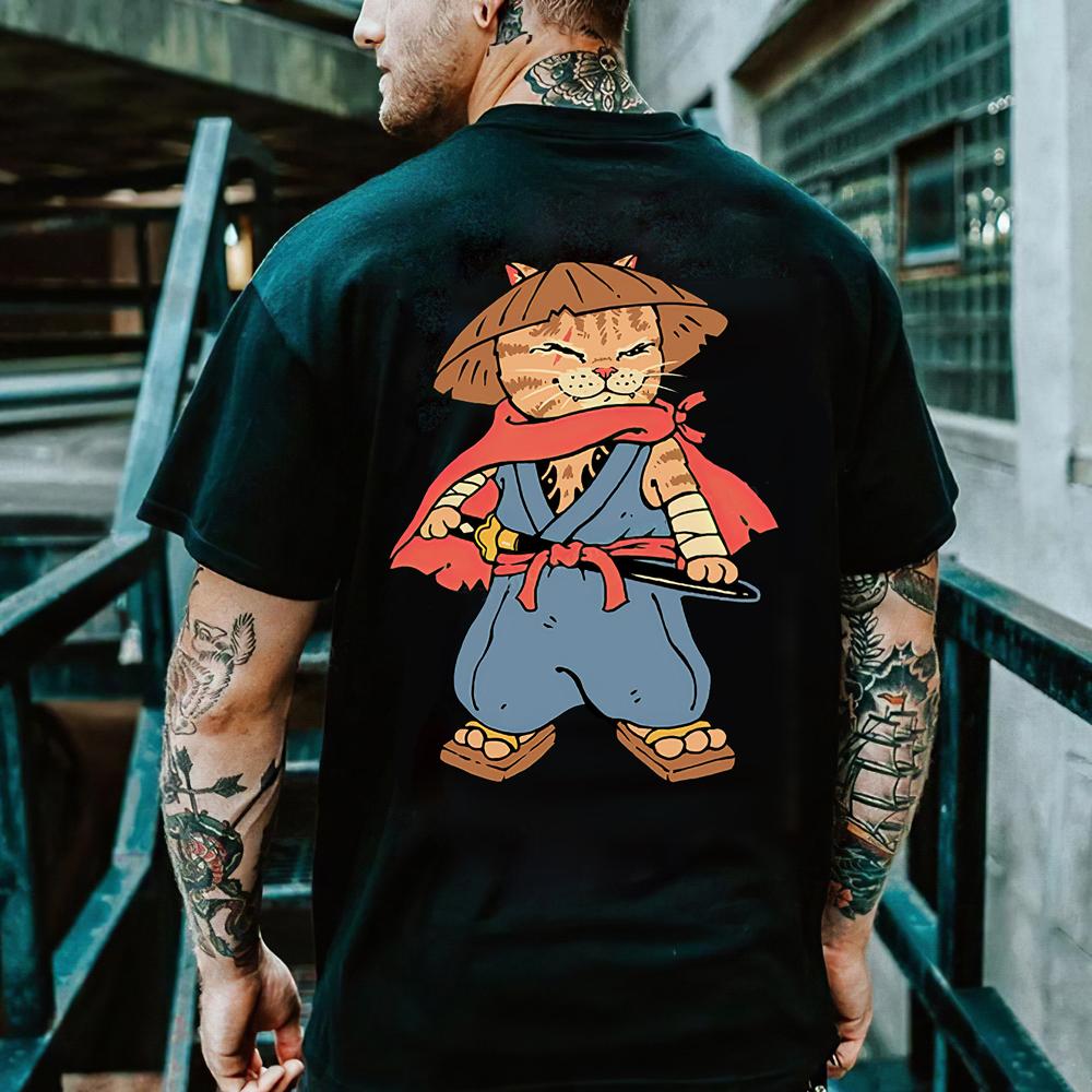 

Мужская футболка в стиле Харадзюку, японский самурайский кот, летняя уличная трендовая черная футболка для отдыха, топ с короткими рукавами и круглым вырезом, винтажная одежда большого размера