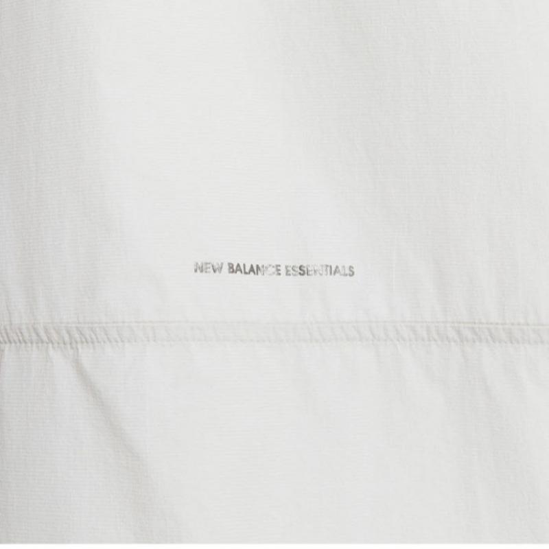 New Balance Windshield Lqj Nbnae21013 36 Uni Essential Small Logo Lightweight Windshield